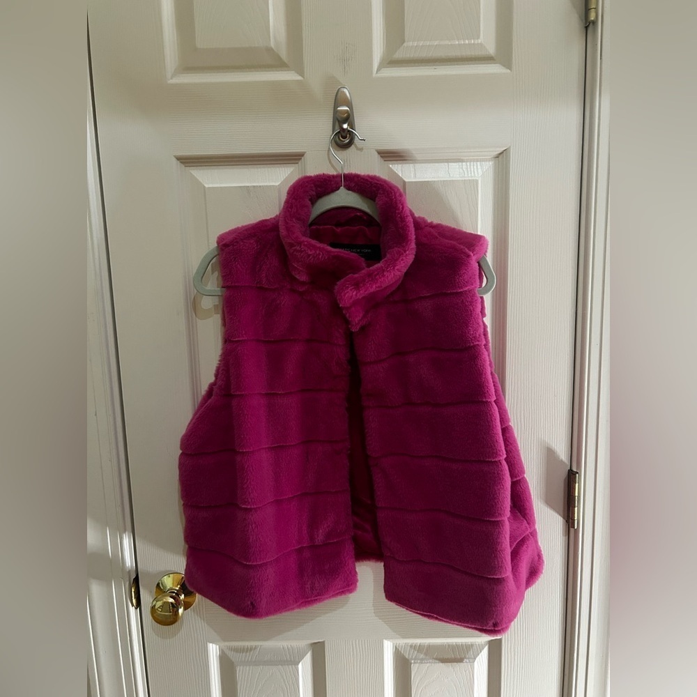 Marc New York Vibrant Soft Velvet Pink Vest - Picture 1 of 9